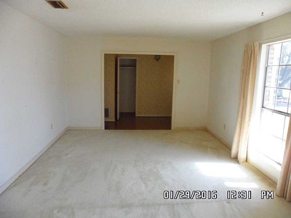 4th image of 6200 Lampwood Ct