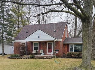 31944 Brown St, Garden City, MI 48135