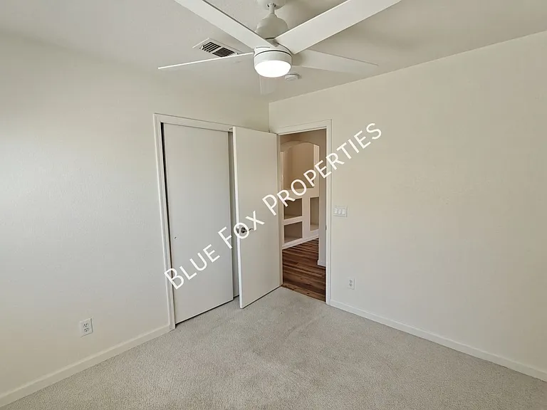 600 E River Walk Dr — Photo 24