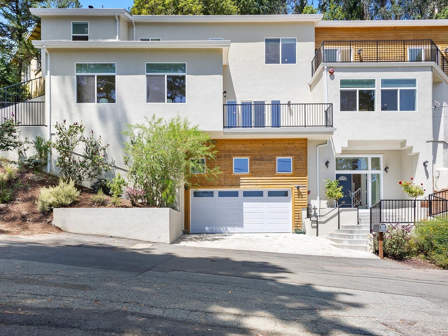 5915 Balboa Dr, Oakland, CA 94611 | Zillow