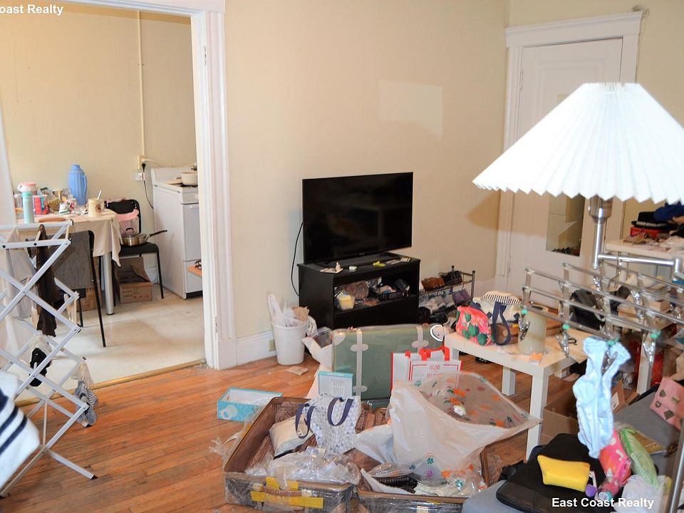 1st image of 224 Kelton St APT 7M