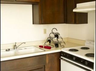 123 E Walnut St APT A, Lodi, CA 95240