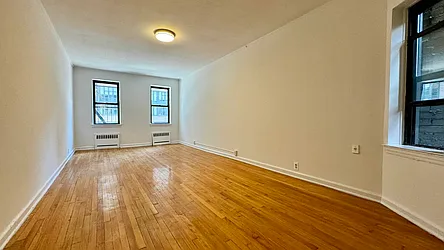 Rented by HOLTON REAL ESTATE INC.