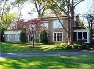 2800 Altagate Ct, Louisville, KY 40206