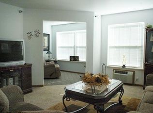 101 Ethun Pl APT 307, Deforest, WI 53532