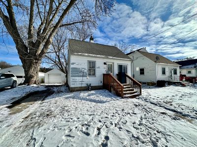 924 12th Ave NE, Rochester, MN, 55906