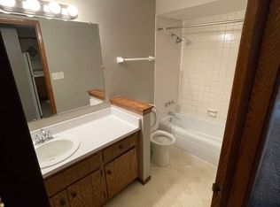 449 Dunbar Ave. 7 unit, Waukesha, WI 53186