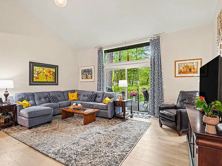 3308 N Bent Oak Dr — Photo 8
