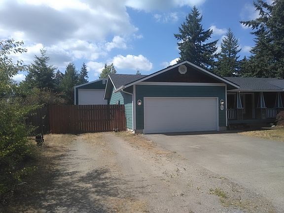 5th image of 421 Volesky Dr SE