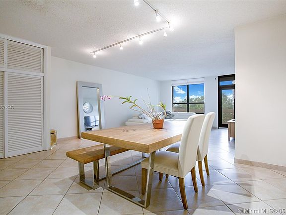 5th image of 10185 Collins Ave APT 304