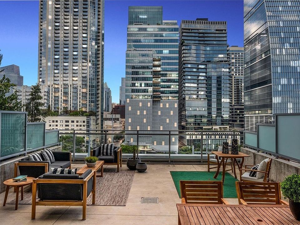 1st image of 222 West Ave #1003