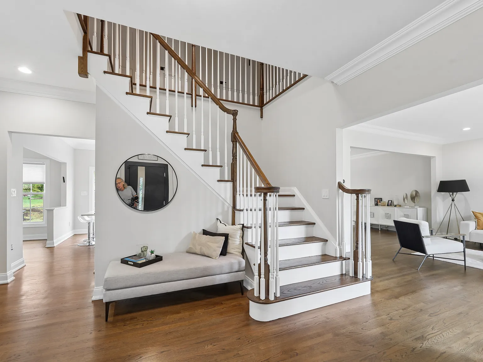 4 bed, 3.5 bath, $6,900 — Photo 2