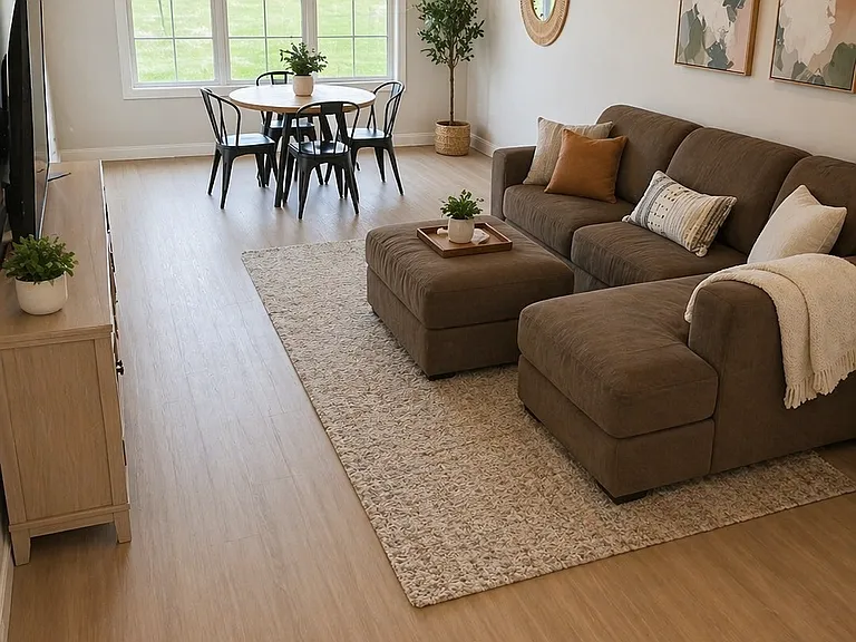 302 Founders Way — Photo 3