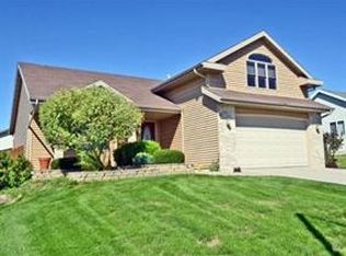 3522 Field Crest Way, Madison, WI 53719