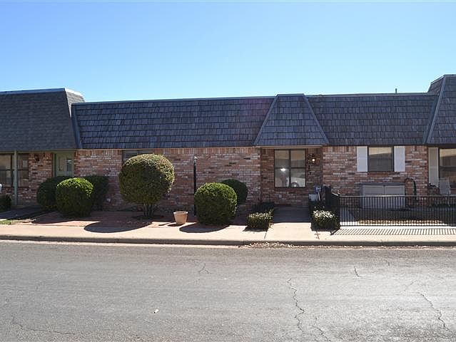 1st image of 2615 Palo Duro Dr