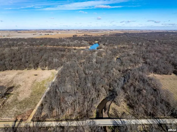 11000 River Camp Rd, Donahue, IA 52746