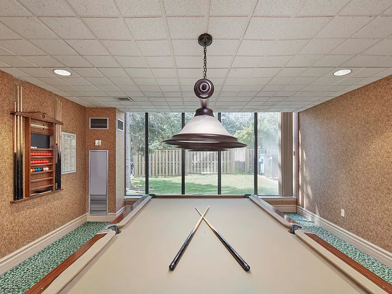 10 Lisa St — Photo 14