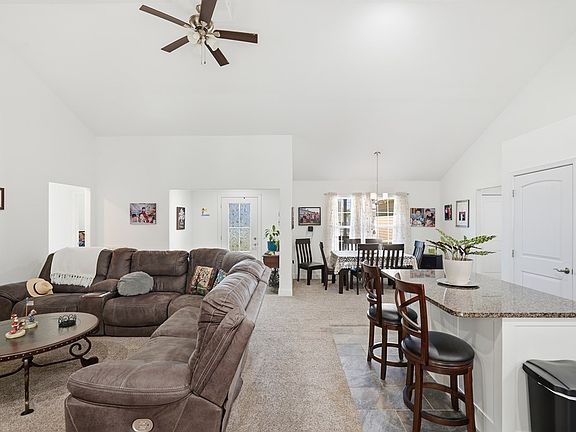 5th image of 234 Colby Cir