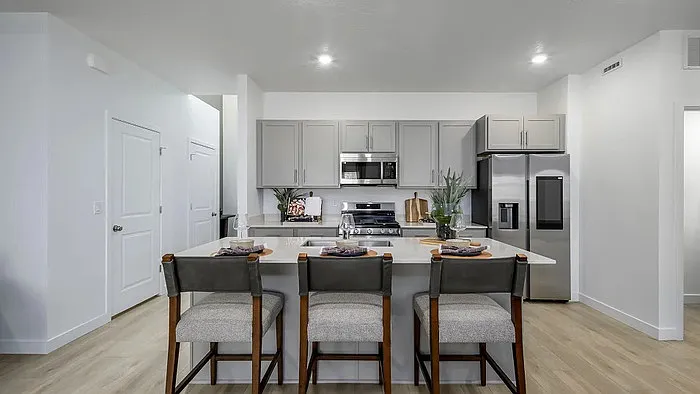 1514 W Bright Eyes Ln — Photo 15