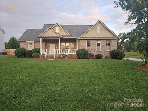 4024 Pumpkin Pl, Monroe, NC 28110