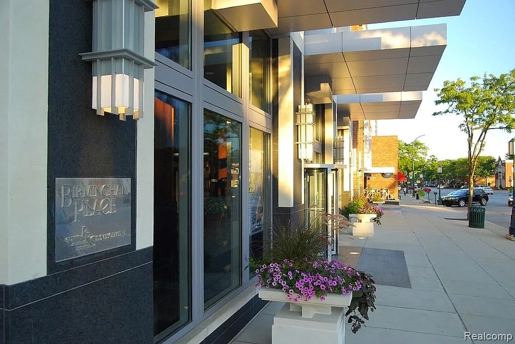 411 S Old Woodward Ave — Photo 1