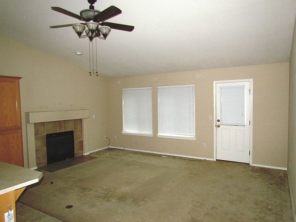 5th image of 1230 181st Street Ct E