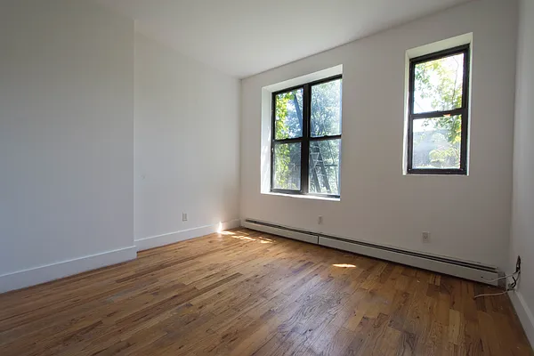 Rented by Brick&Mortar | media 36