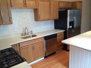 1916 Larkins Way, Pittsburgh, PA 15203