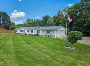 6456 Creek Rd, Oneida, NY 13421