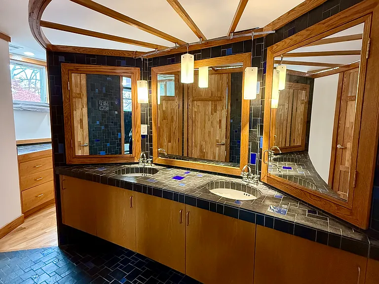 2909 Collins Ave — Photo 31