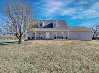4463 Vermont Rd, Wellsville, KS 66092
