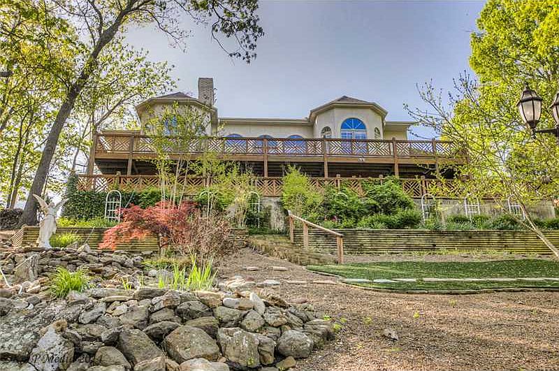 1st image of 67 Stonehaven Dr