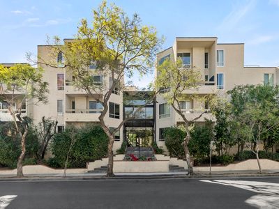 8960 Cynthia St APT 208, West Hollywood, CA, 90069