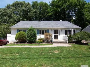 45 Bellecrest Ave, East Northport, NY 11731