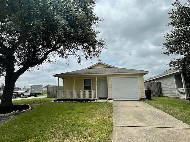 1st image of 17407 Wigeon Way Dr