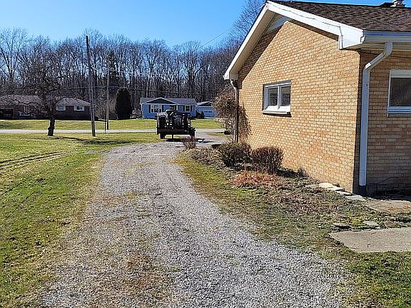 4th image of 85 Maca Dr