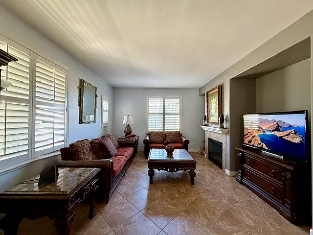 2297 Treetop Lane - 1 — Photo 4