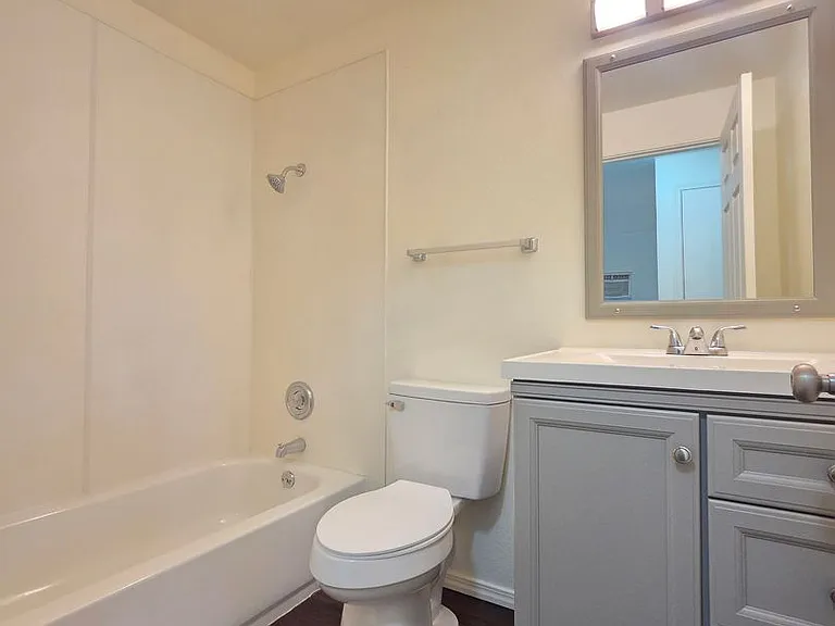 39 E Westview Ave — Photo 8