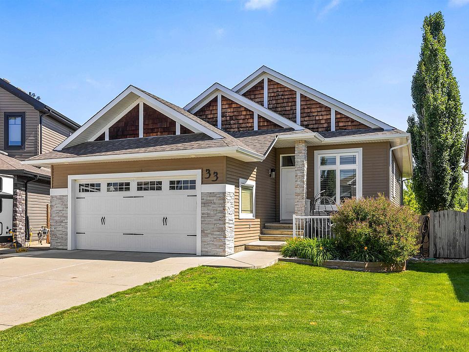 1st image of 33 Ellington Cres