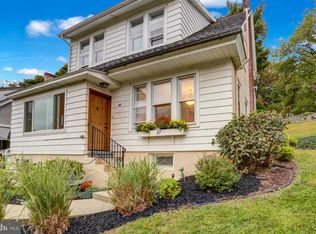 37 Park Rd, Wyomissing, PA 19609