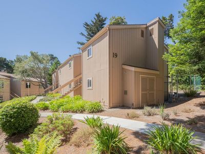 300 Glenwood Cir APT 192, Monterey, CA, 93940