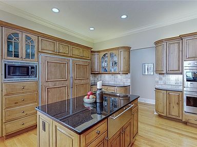 17351 Red Fox Trl, Chagrin Falls, OH 44023 | Zillow