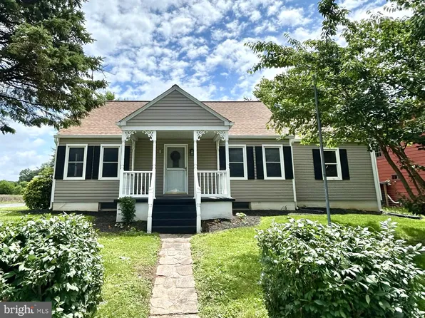 4717 Teeter Rd, Taneytown, MD 21787