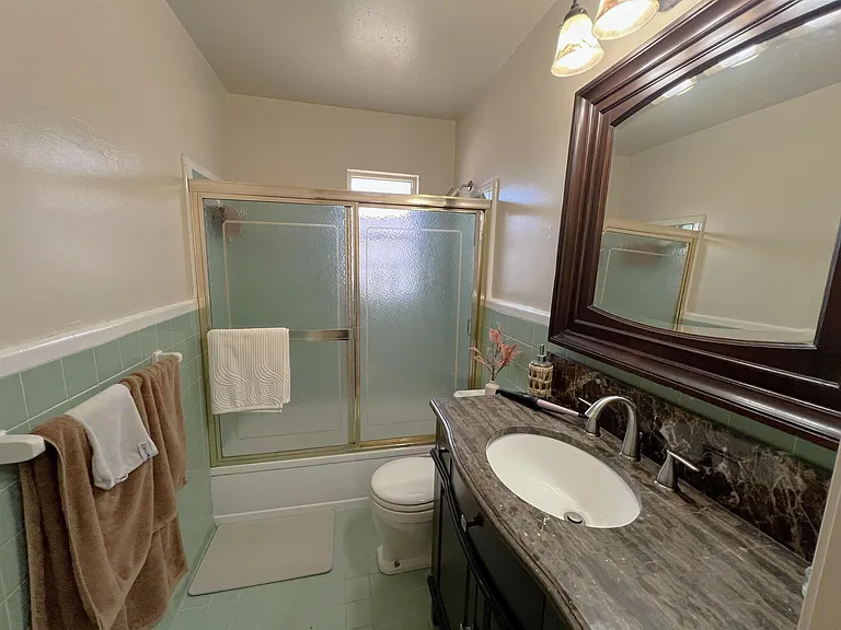 2440 Arthur Rd — Photo 8