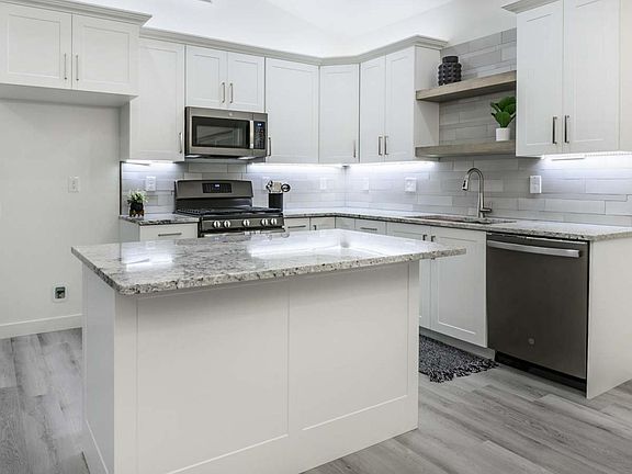4th image of 3428 Via Fabriano Dr