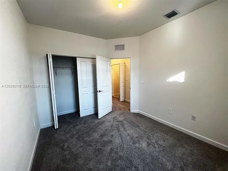 24600 SW 119th Ave — Photo 7