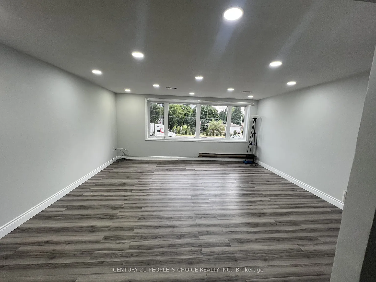 2 bed, $2,100 — Photo 2