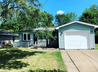 929 Gulf Rd, Elyria, OH 44035