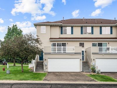 4961 Grenwich Ave N, Oakdale, MN, 55128