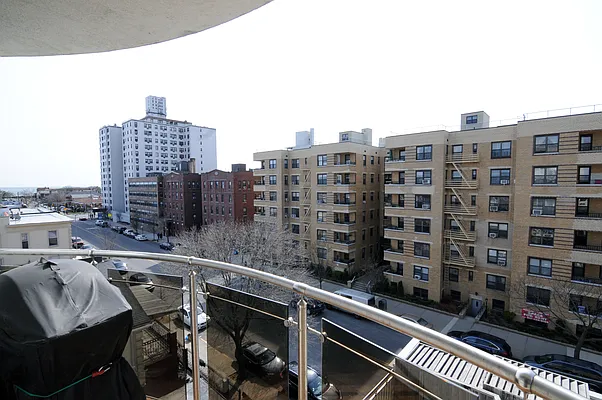 Sold by Ilite Realty Inc | media 17